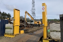 Detectors not bolted to the ground